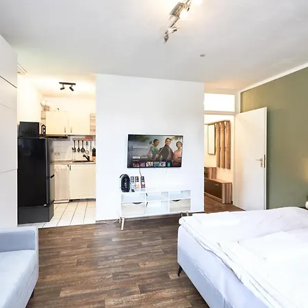 Stilvolles Ruhiges - Parkplatz, Wifi, Tv Em-apartments Deutschland Appartement *