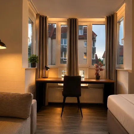 Nuju - Modernes Mit Parkplatz Apartamento