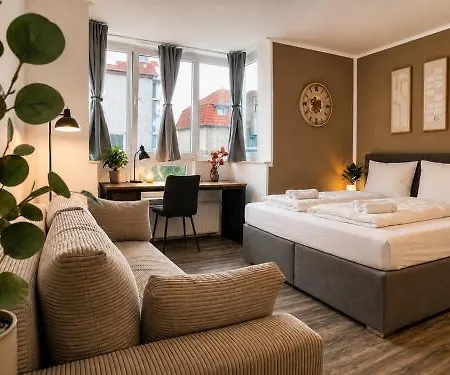 Nuju - Modernes Mit Parkplatz Lejlighed