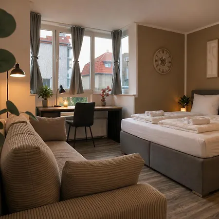 Nuju - Modernes Mit Parkplatz Daire *