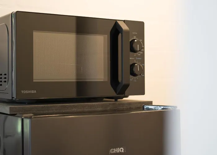 Stilvolles Ruhiges - Parkplatz, Wifi, Tv Em-apartments Deutschland - Nuju Appartement